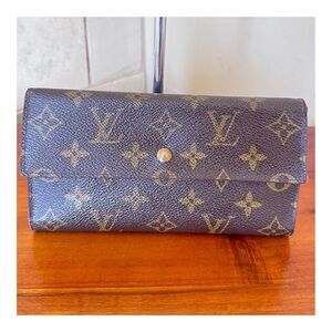 💜SOLD💜LOUIS VUITTON TRIFOLD LONG WALLET